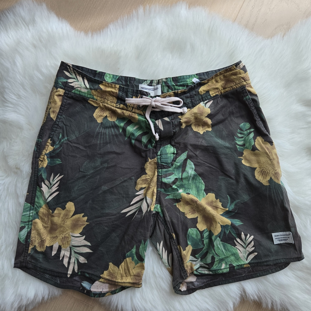 Modern Amusement Tropical Floral Swim Shorts - Black, Green, Yellow